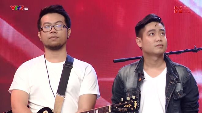 Thí sinh tỏ thái độ bất cần khi nghe diva Mỹ Linh nhận xét Thí sinh tỏ thái độ bất cần khi nghe diva Mỹ Linh nhận xét